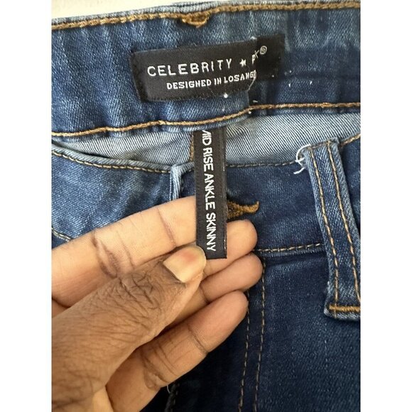 Celebrity Pink Mid Rise Ankle Skinny Jeans Size 3/26 Raw Hem Style CJ2203305 - Picture 4 of 11